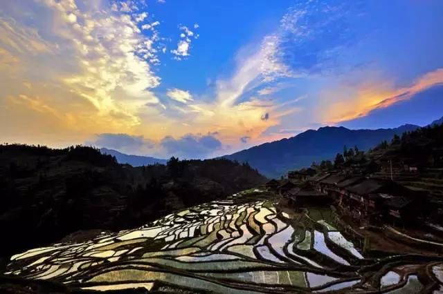 国家要给贵州5个地方奖励支持,被国务院点名表扬!
