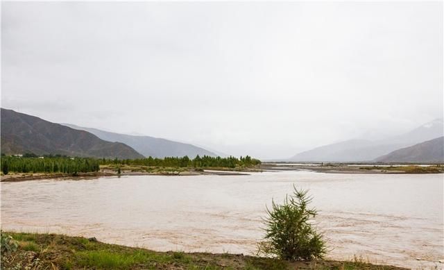 西藏雅鲁藏布江游玩攻略