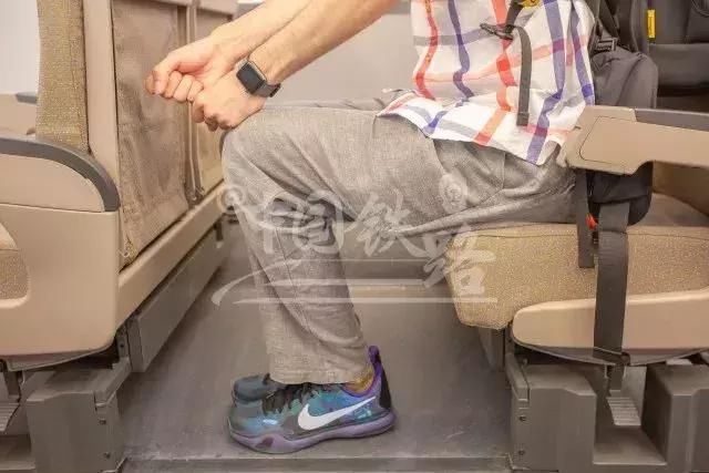 我的天！加长版复兴号车内竟然如此高大上，七一开跑赶紧买票上车