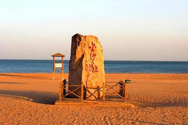 红瓦绿树碧海蓝天的青岛,除了免费的啤酒还有什么好玩的?