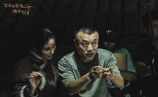 父亲的草原母亲的河标题