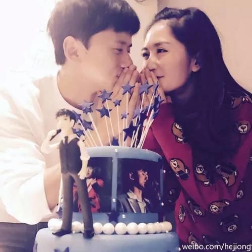 张杰发微博证实谢娜怀孕!结婚纪念日当天宣布