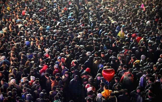 联合国报告:2050年全球人口达97亿,平均寿命77.1岁_乐投体育官网