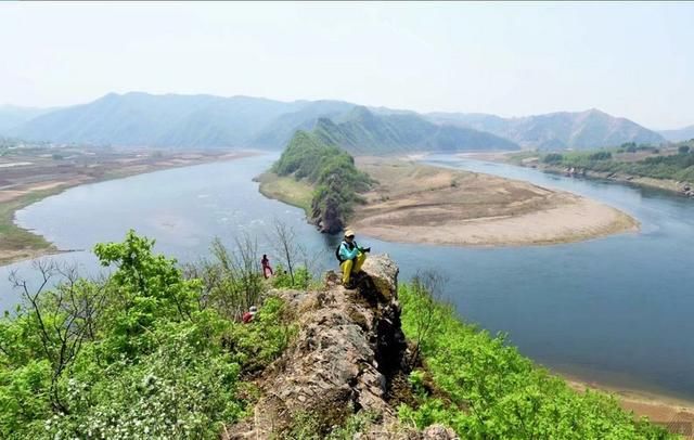 白山户外群关门砬子观映山红休闲一日游