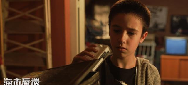 豆瓣评分7.8,《海市蜃楼》中最大的赢家是谁?