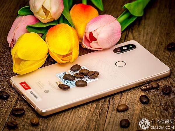 诺基亚X7搭载骁龙710,仅售1699元,小米8SE还