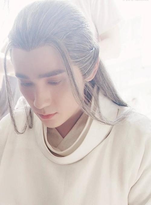 朱一龙角色大比拼,zyl48谁能C位出道?居PD实