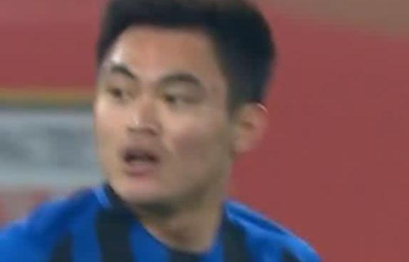 中国足球的悲哀:国足当红新星被过度使用受伤