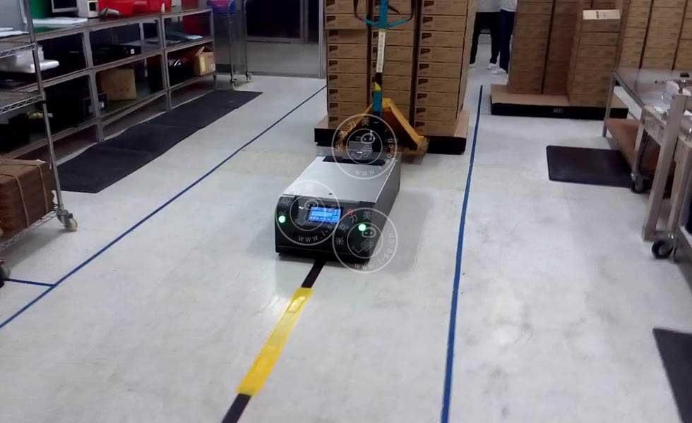 AGV小车仓储物流中的几种不同的方案