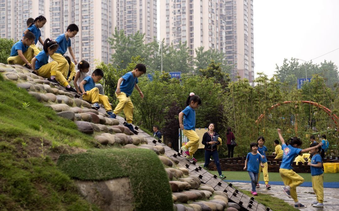 小游戏玩出大智慧 重庆市幼儿园聚焦游戏化课