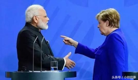 印度人人上厕所后也是用手吗？竟然也包括他！看完这个我顿时蒙蔽