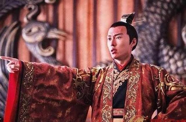 古代上班考勤制度,如有迟到,轻则一百大板,重则