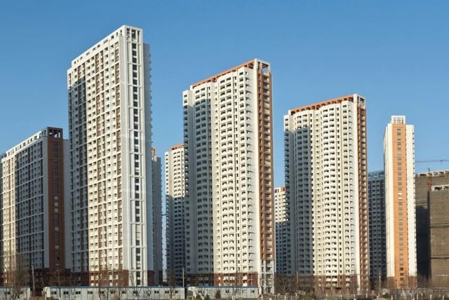 楼市调控不断，但丝毫没有影响到房价上涨，网友：只能抓紧时间买