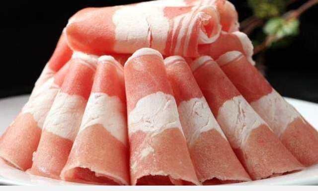 吉野家招牌牛肉饭，自己在家就能做，又省钱又美味