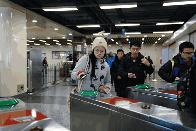 上海人，为什么不喜欢地铁安检，终于有人说出了真相……