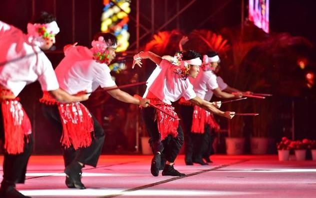 中国最大岛屿,面积比上海大6倍,比北京富裕,但