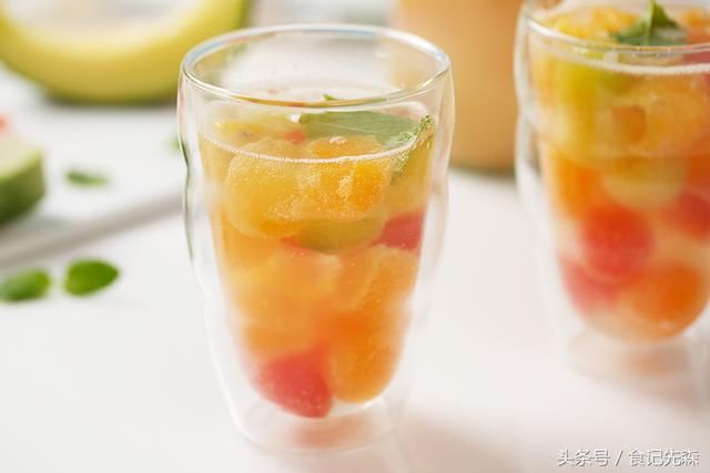 夏日透明系消暑饮品~水果冰球气泡饮