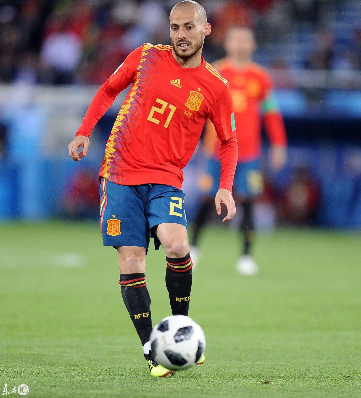 世界杯小组赛B组赛况:西班牙2:2摩洛哥,赛场精