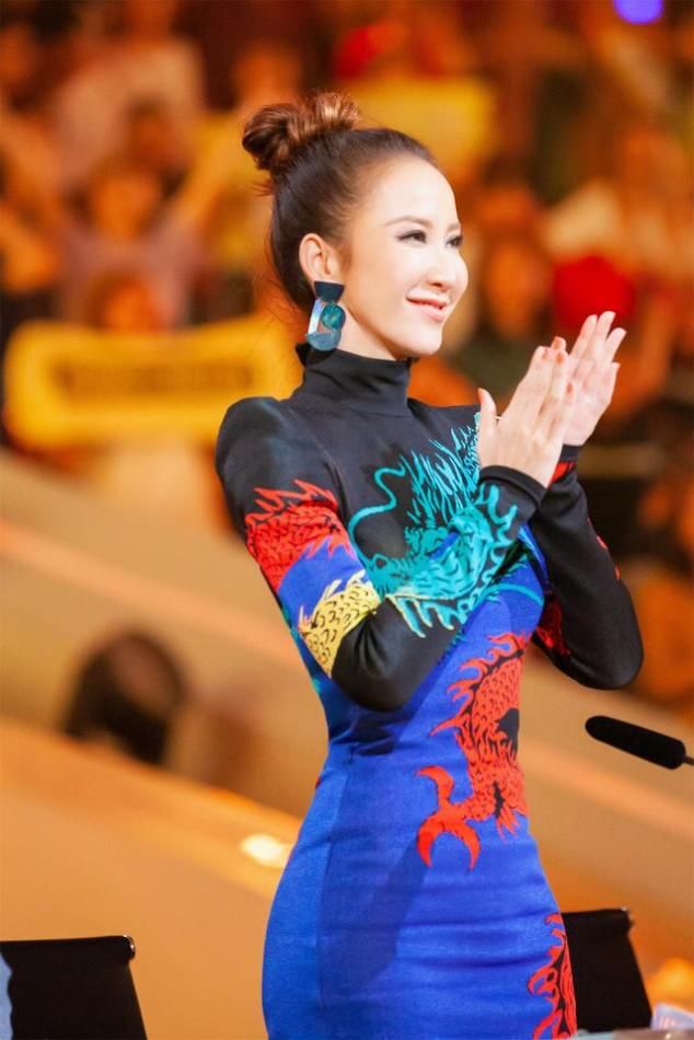 李宇春也难逃这档定律的节目表情?新歌首秀表情包中休息图片