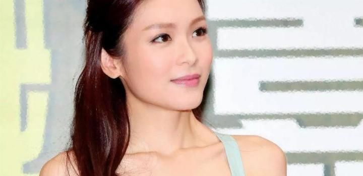 「2019.7.26」现女友是谁?肖战什么时候合约到期?林嘉欣?tf公司把演唱会?侯明昊发展现状?李佳芯真是G?圈里轧戏普遍吗? 澳门网上赌博有限公司