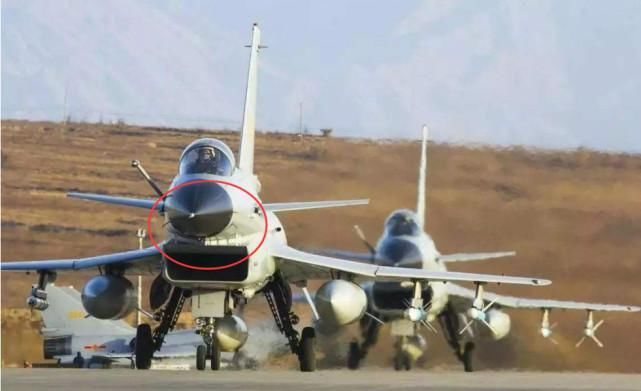 三代半战斗机浮出水面,使用涡扇10IPE发动机,