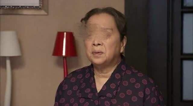 前妻车祸去世，岳母要我卖房分钱，我再婚五年，和岳母相遇她愣了