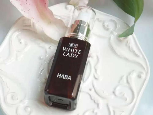 精华液是早上抹还晚上抹?一直做错了,难怪没效