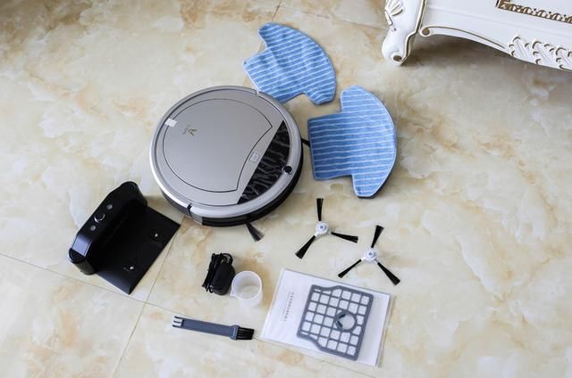 小米有品再爆屠夫 、年前人的第一款会扫地会