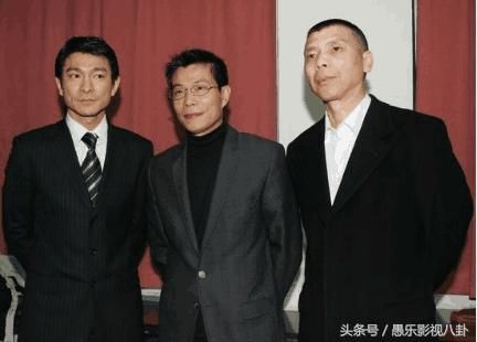 袁立发文回应10年前“雕塑真假”, 怒怼王中军，大骂都是骗子！