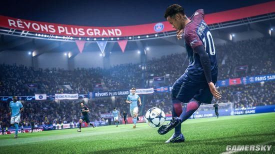 《FIFA 19》制作人:乐于与《实况足球》在任天