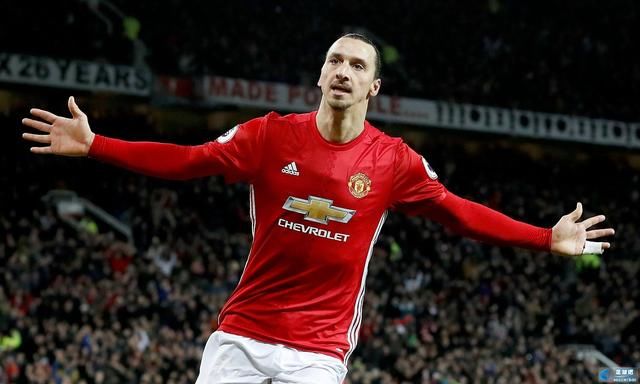 足球前锋排名_第五人格前锋图片(2)