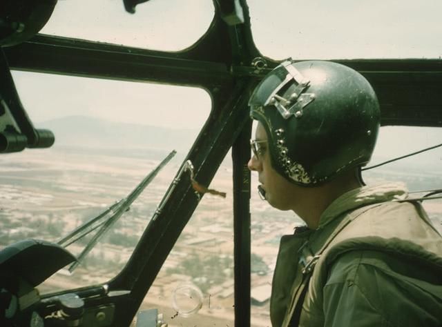 外形丑萌像青蛙,美国一运输直升机在越南战场