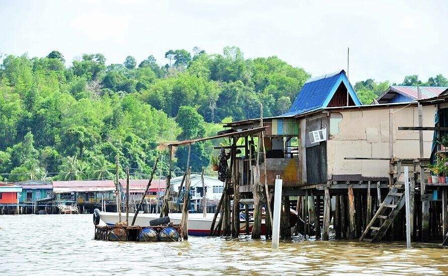 流淌着石油的低调土豪国邻居，全民免费医疗教育，每天工作5小时