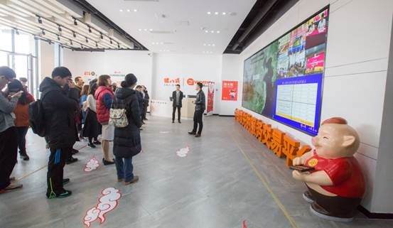 台湾青年学生到乐山开展体验活动 感受青创文