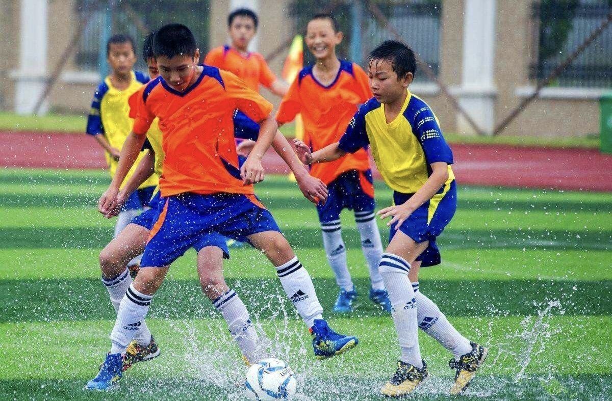 荆州样本书写校园足球新篇_【今日爆点】