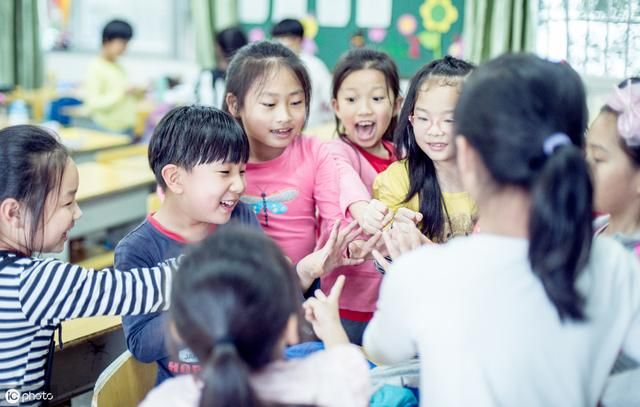 童星选拔赛:风光一时,可能会耽误了孩子一辈子 澳门星际娱乐场2388