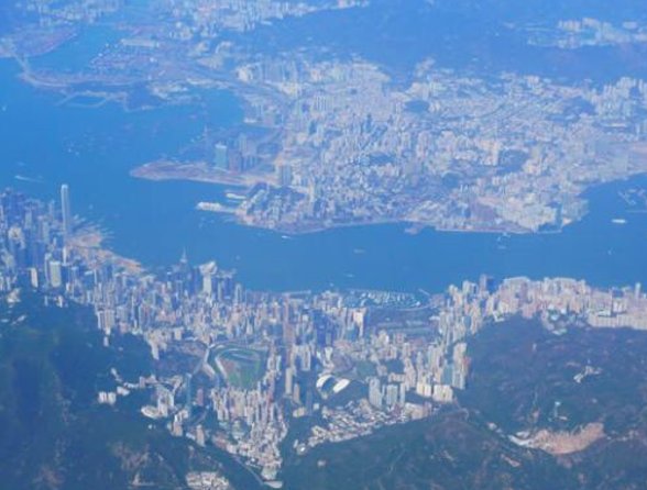 直击:香港和上海城市对比图,差距在哪里?