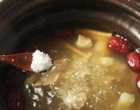 什么炖羊肉不上火 t01fbd2c7c587b1d4e3.jpg