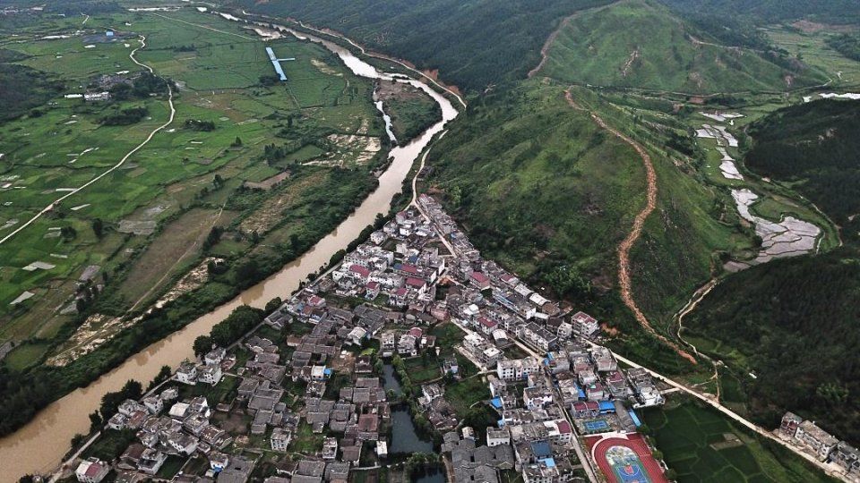 航拍江西流坑千年古村，上帝的视觉发现古人的建筑布局