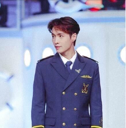 张艺兴演唱会怎样