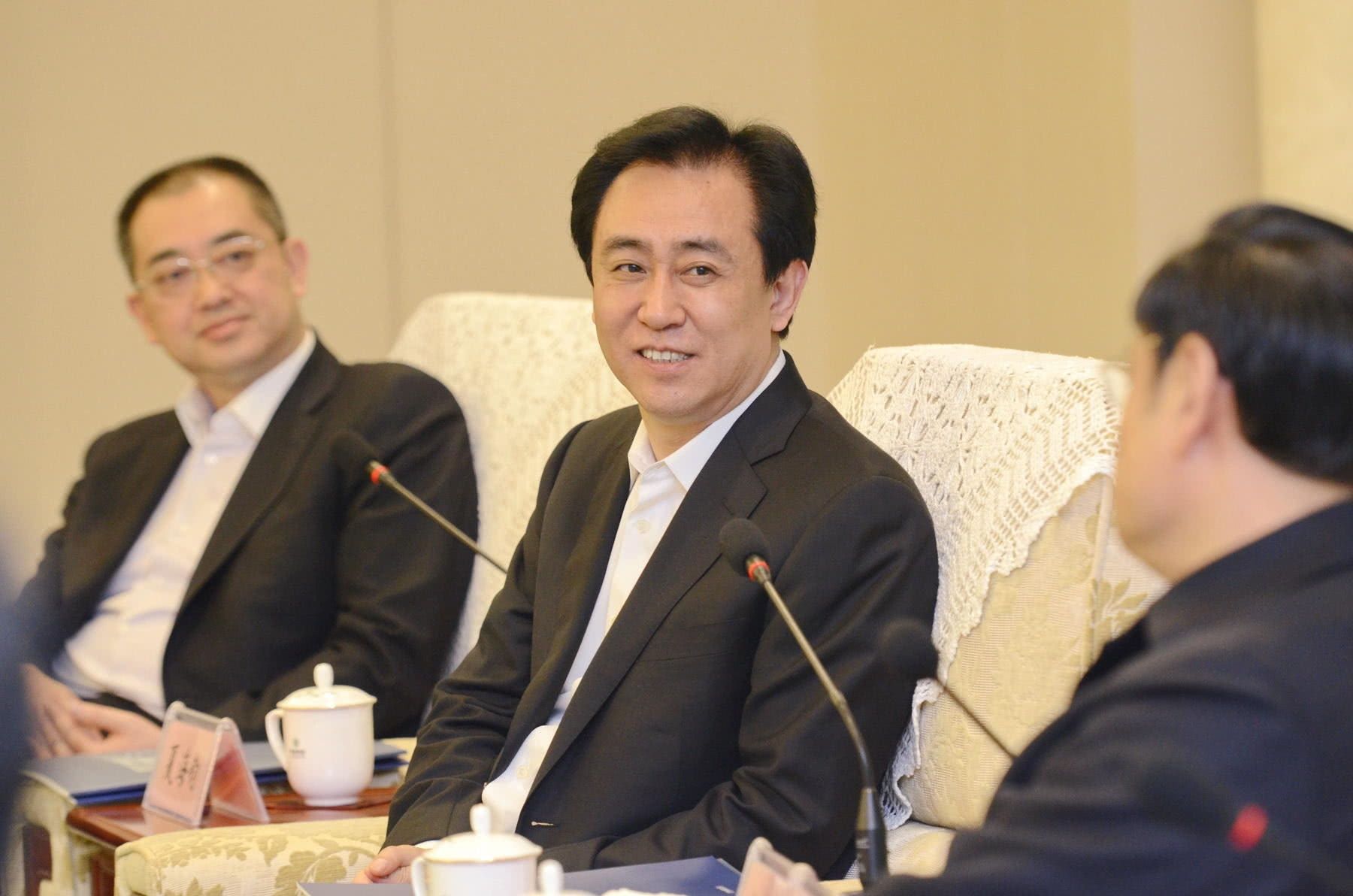 中国最富有的10位亿万富翁 互联网大佬马云 丁磊上榜