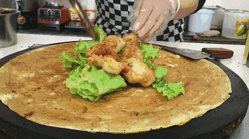 52岁煎饼大妈月入10万，爆开三家连锁店，还送女儿出国：有梦想谁