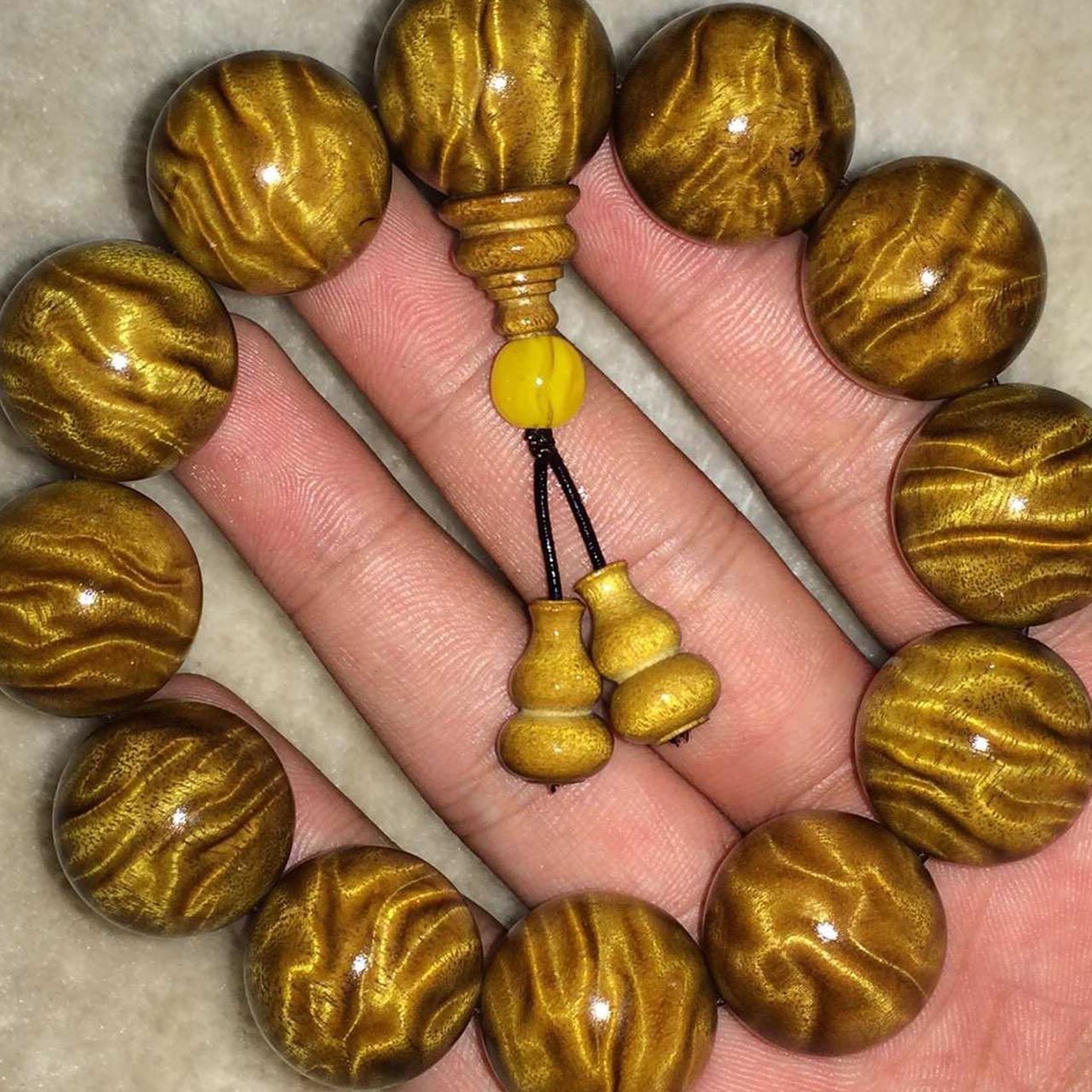 什么是金丝楠木 t01fdb8cdaa5c789b69.jpg