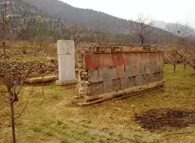 万贵妃死后,陵墓无人敢动,并且还有人日夜守护