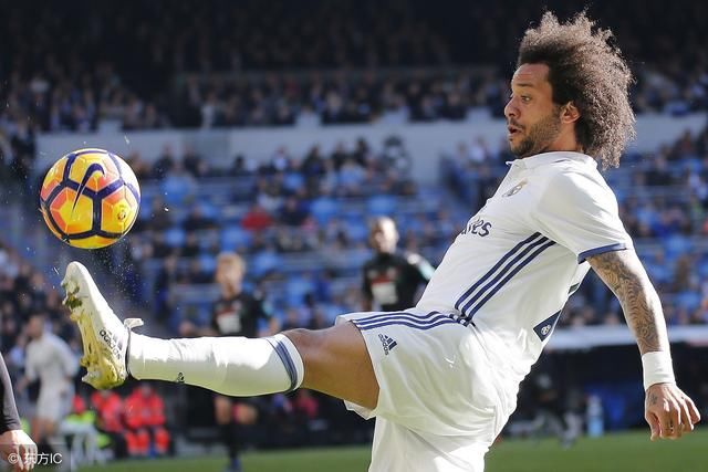 盘点足球巨星的外号,C罗外号最多!