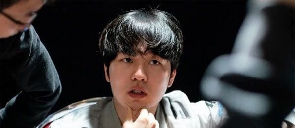 IG要小心姿态了!姿态解说公然黑Rookie,岩雀也卡自己? 新皇冠国际平台