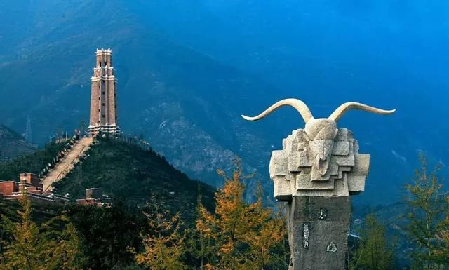 川西规模最大原生态李花观赏地，迎来最后的花期！要去的抓紧！