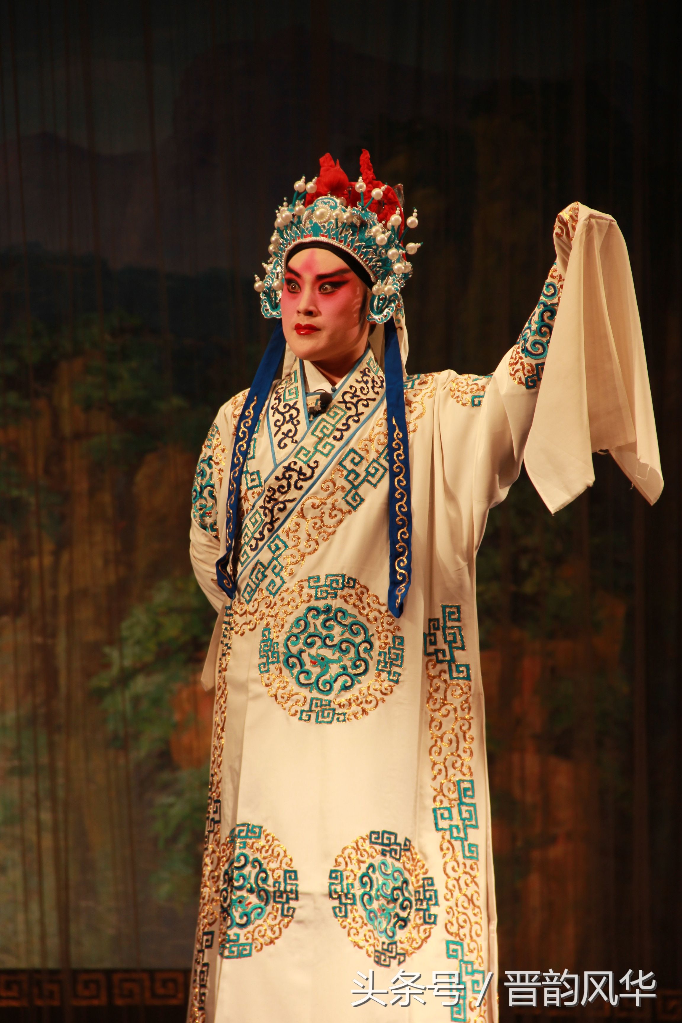 著名晋剧演员 t01fee5e1ab8b4ceaa2.jpg
