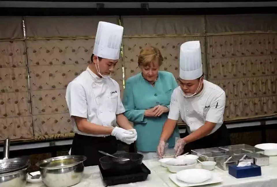 默克尔到过的中国城市，可能比你到过的都多……