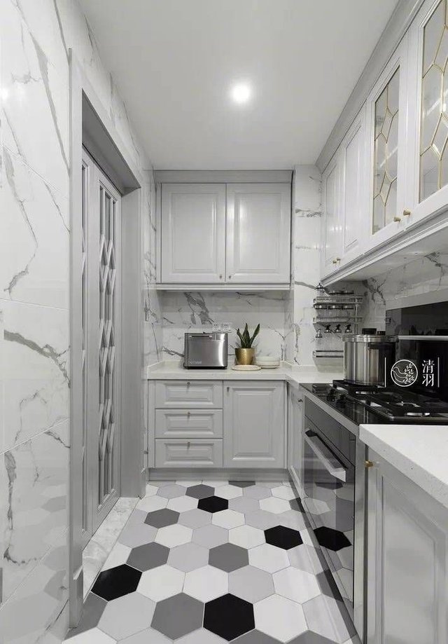 现在厨房瓷砖都流行这么铺了,ins上超火